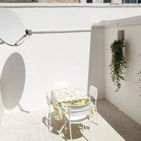 Family And Friends House Lecce